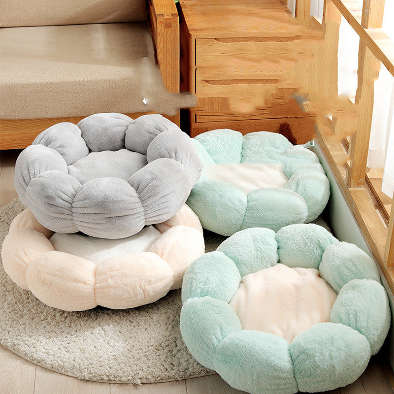 Pet Bed Mat New Pet Soft Dog Cat Blanket Flower Shaped Doghouse